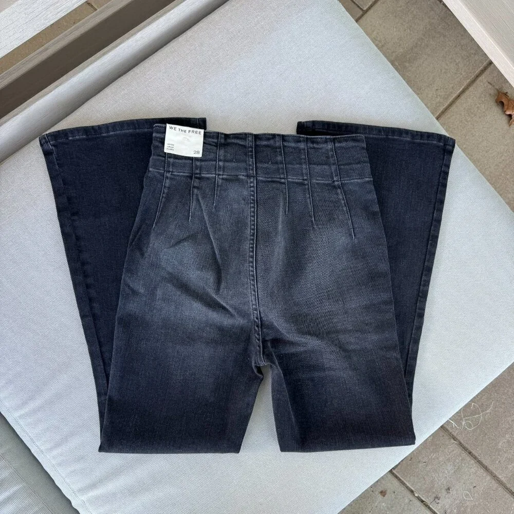 NWT Free People Jayde Crop High Flare Jeans Black 28